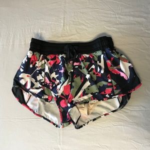 Lululemon hotty hot shorts